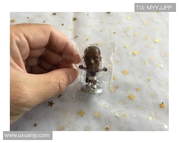 迷你手办足球球星系列全解析 各大明星一站式收集指南